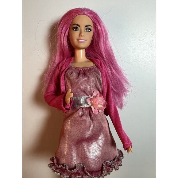 Pink Hair Barbie Pink Outfit Right Bent Arm - Picture 2 of 11
